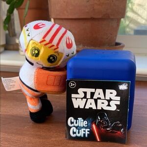 LUKE SKYWALKER/Star Wars Cutie Cuff Plush